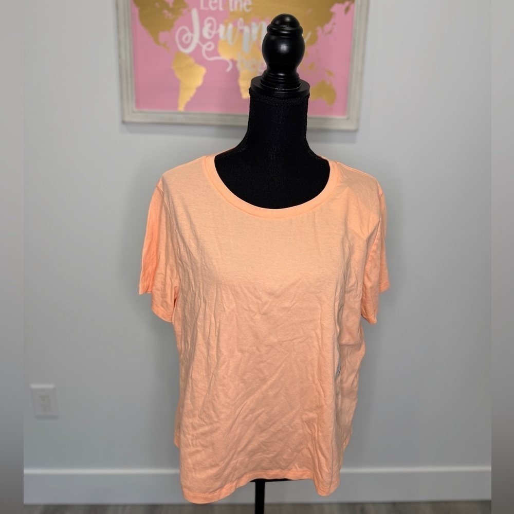 Universal Thread Peach Glimmer T-Shirt (XXL)